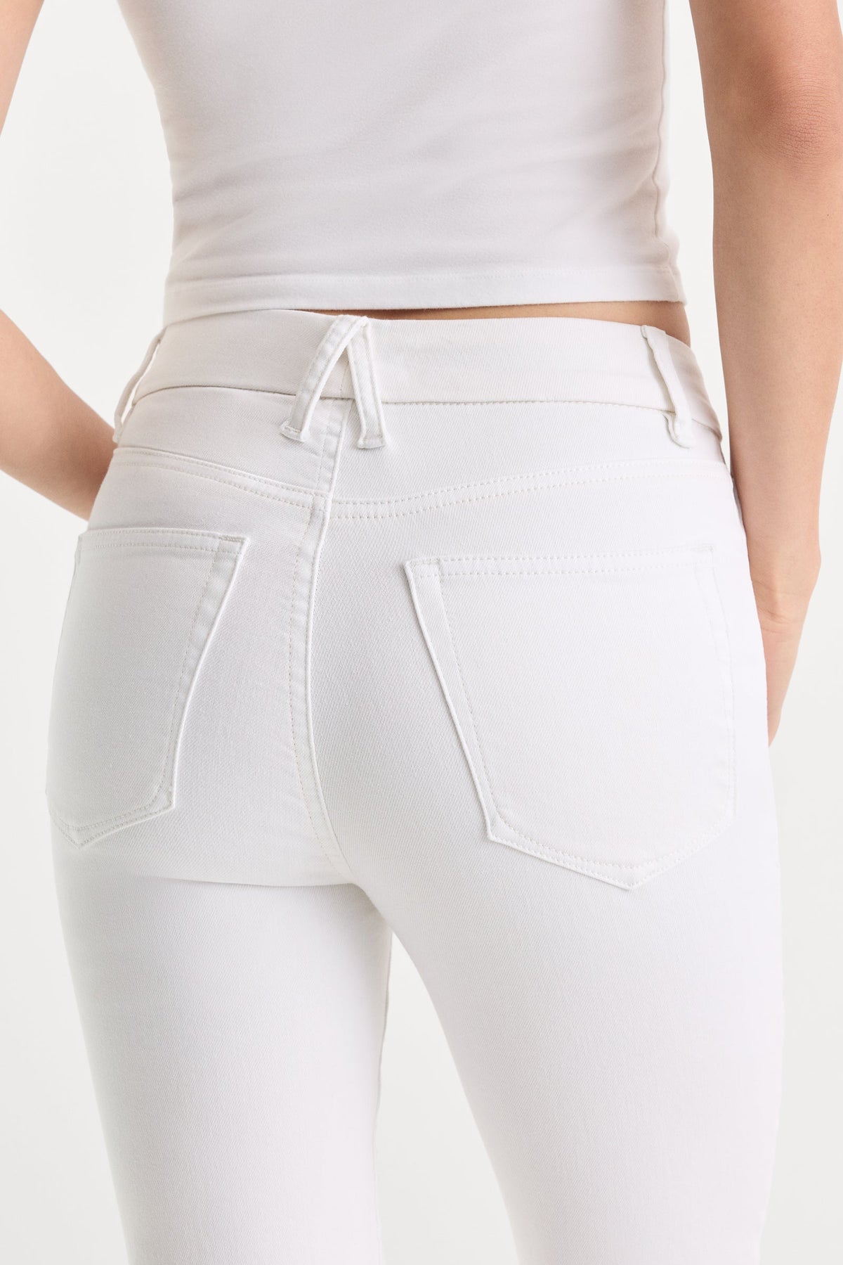 Always Fits Good Legs Straight Jeans