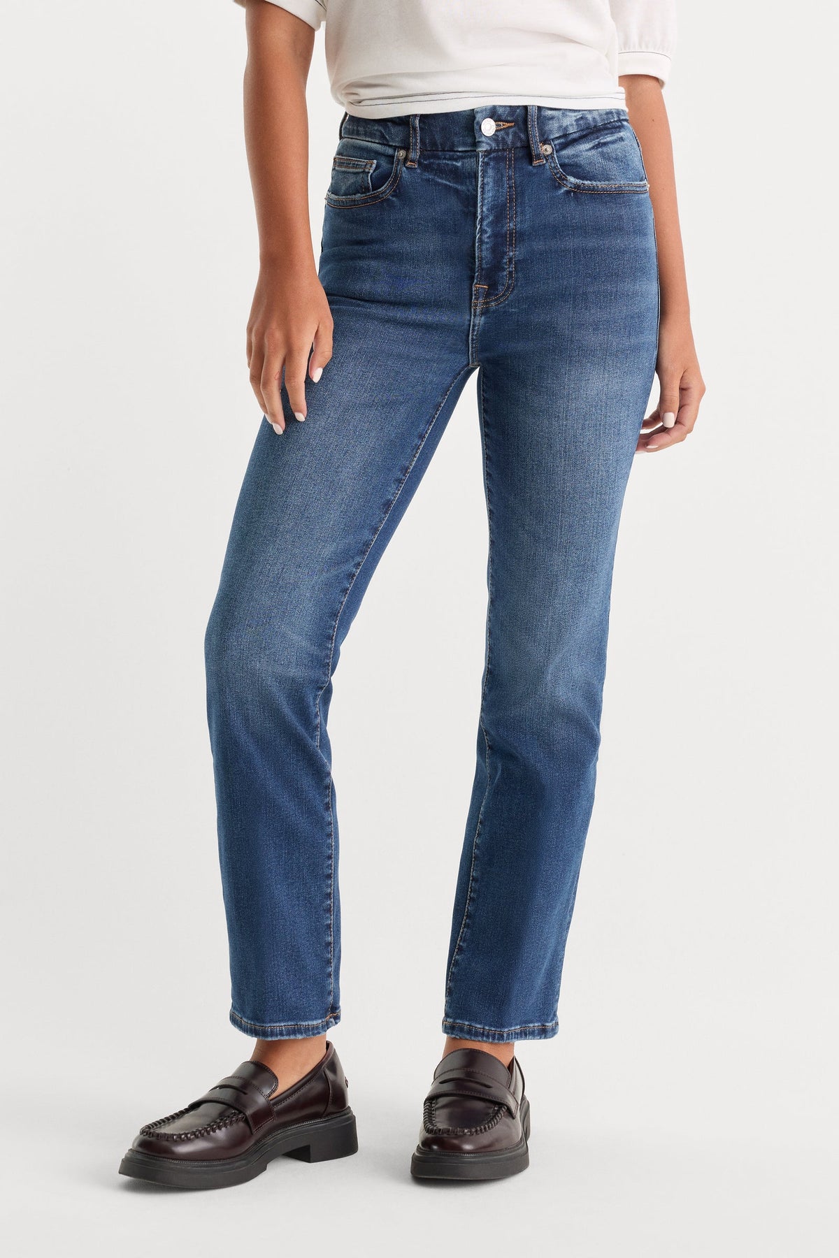 Always Fits Good Legs Straight Jeans