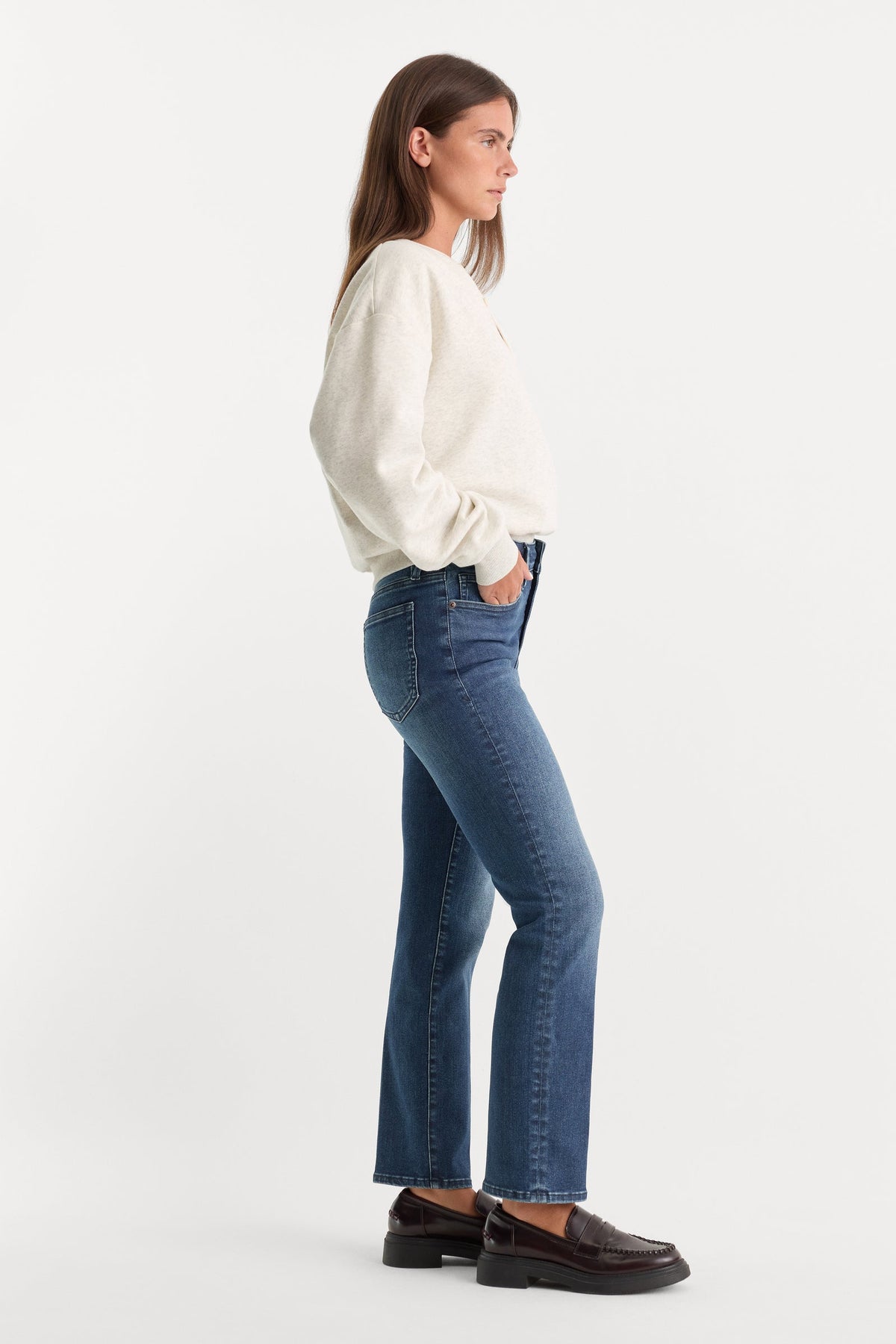 Always Fits Good Legs Straight Jeans