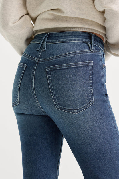 Always Fits Good Legs Straight Jeans